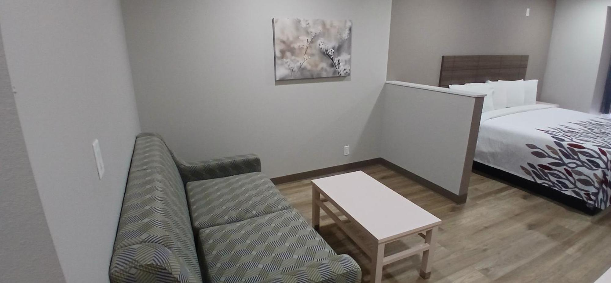 Red Roof Inn & Suites Euless - Dfw Airport Southwest Extérieur photo