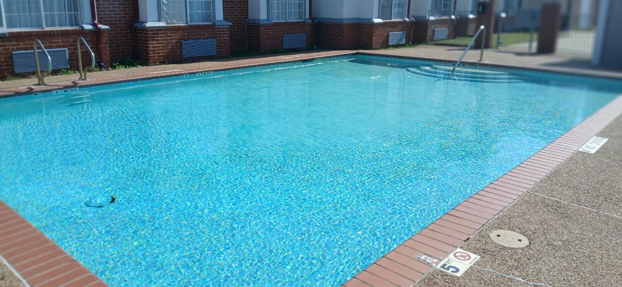Red Roof Inn & Suites Euless - Dfw Airport Southwest Extérieur photo